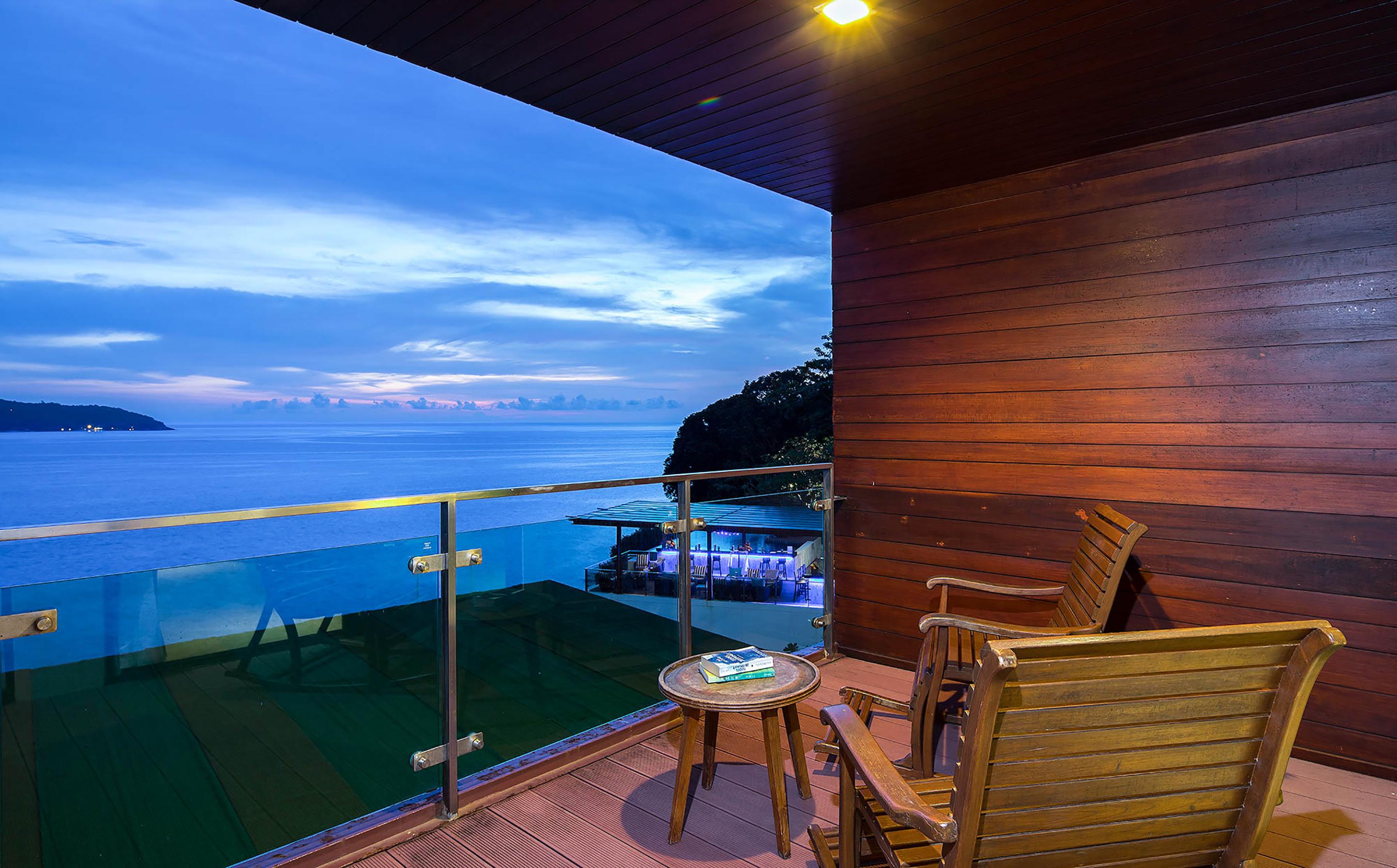 Zenmaya Oceanfront Phuket, Trademark Collection By Wyndham Station touristique Patong
